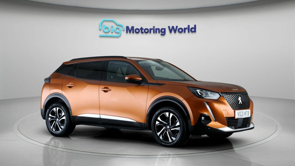 Peugeot 2008 Allure Premium Orange