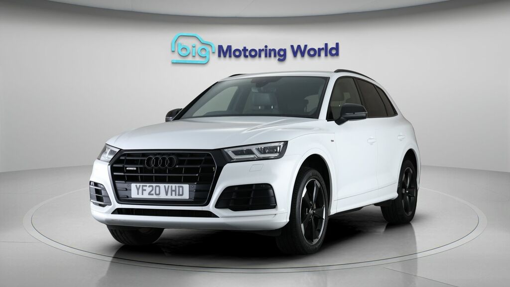 Audi Q5 Black Edition White #3