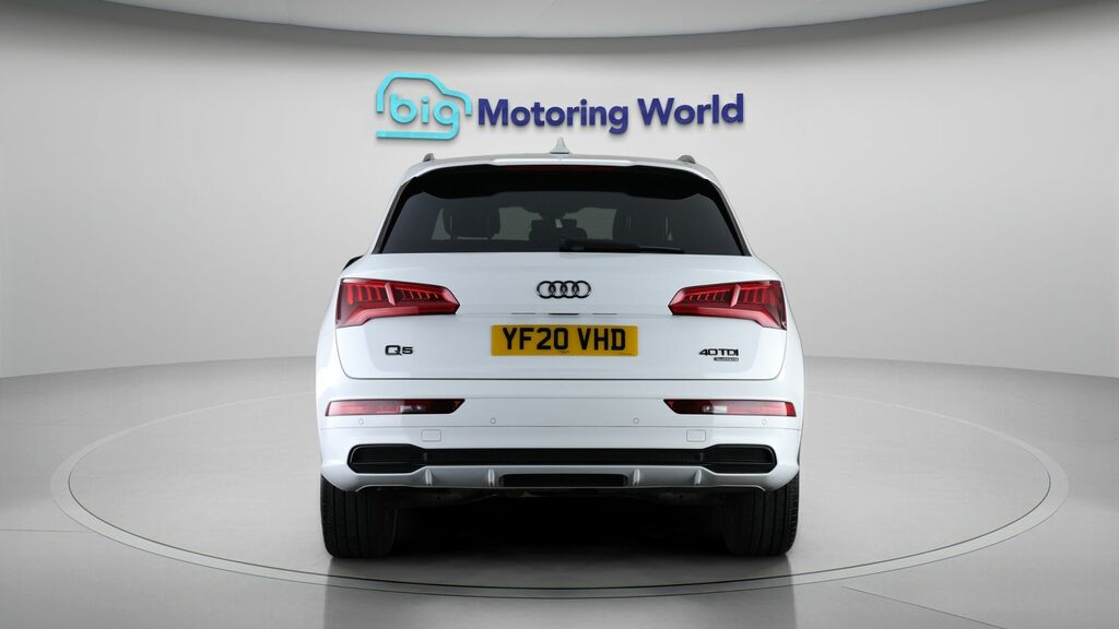 Audi Q5 Black Edition White #6