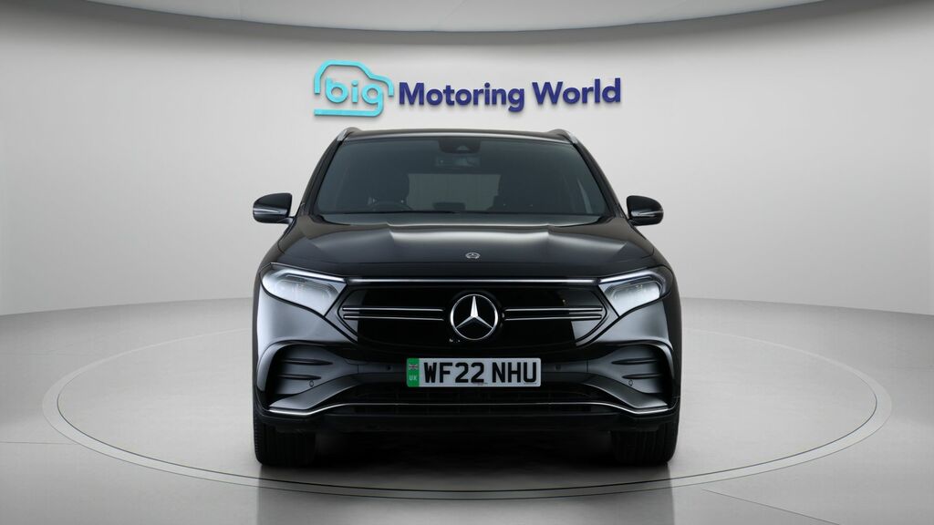 Mercedes-Benz EQA Amg Line Black #2