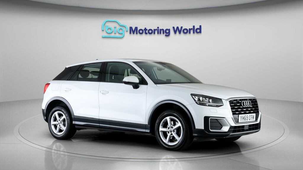 Audi Q2 Technik White