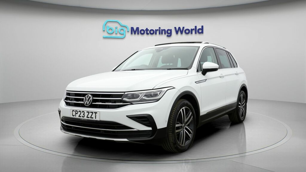 Volkswagen Tiguan Elegance White #3