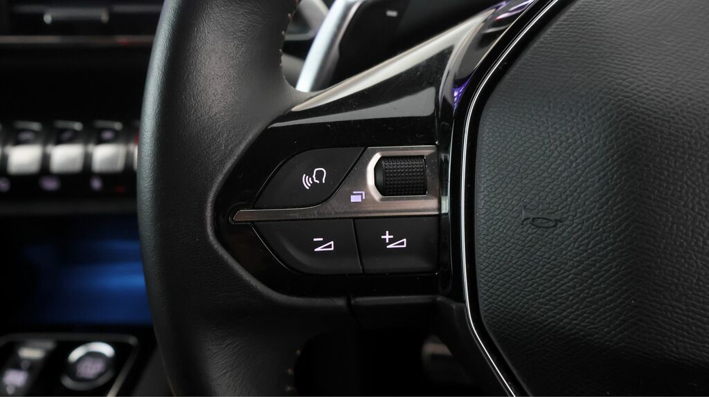 Peugeot 3008 Gt White #21