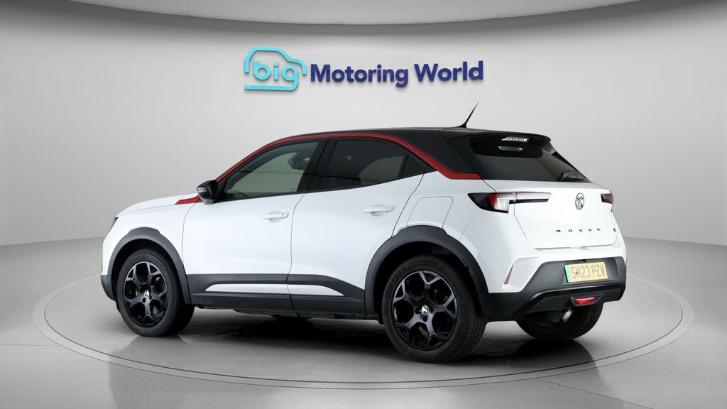 Vauxhall Mokka-e Gs White #5