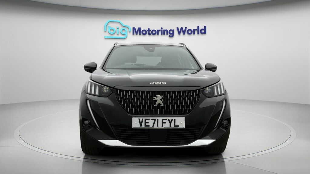 Peugeot 2008 Gt Black #2