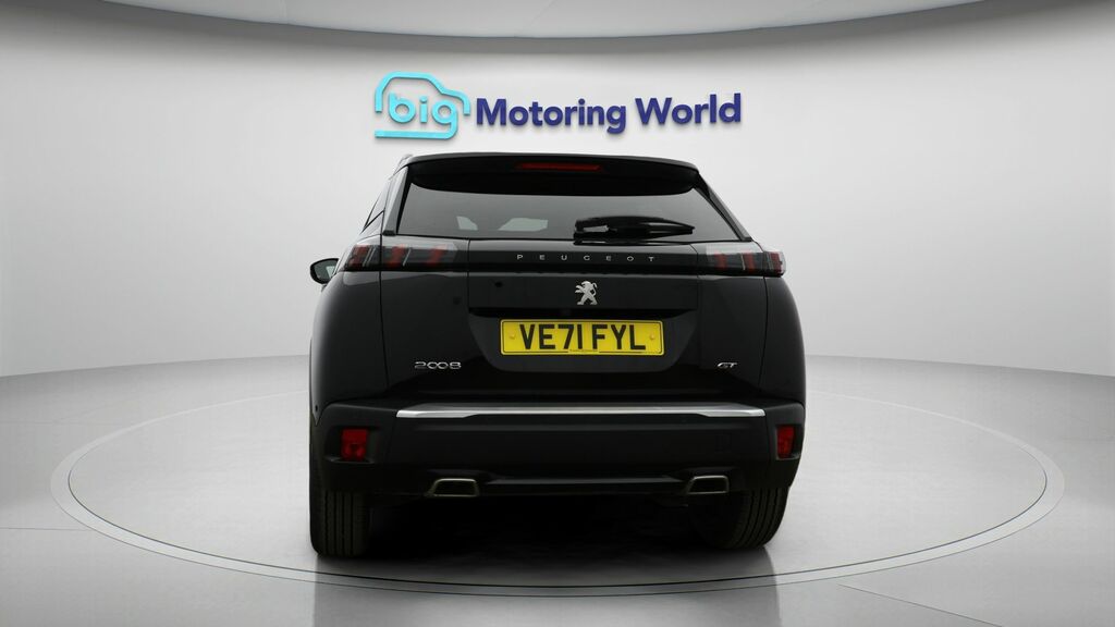 Peugeot 2008 Gt Black #6