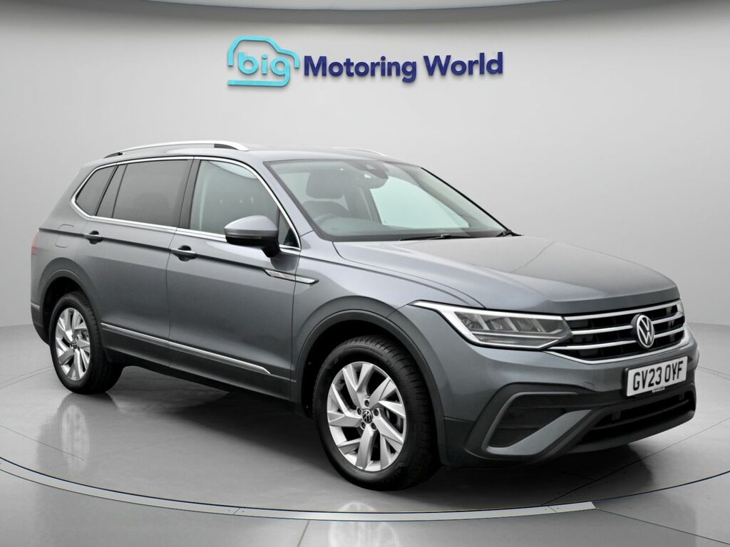 Volkswagen Tiguan Allspace Life Grey