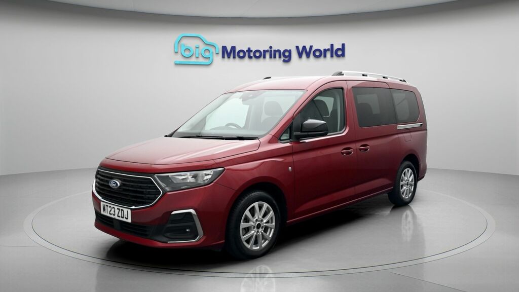 Ford Grand Tourneo Connect Titanium Red #3