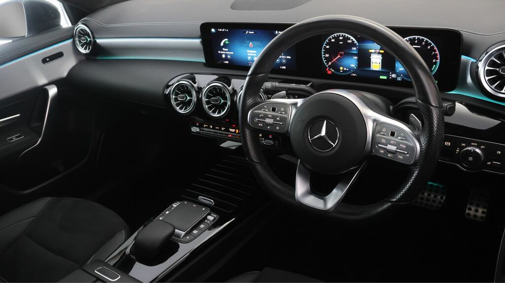 Mercedes-Benz A Class A 200 Amg Line Premium Night Edition A White #9