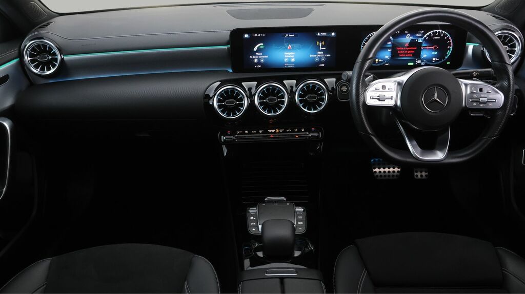 Mercedes-Benz A Class A 200 Amg Line Premium Night Edition A White #12