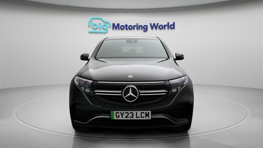 Mercedes-Benz EQC Amg Line Grey #2