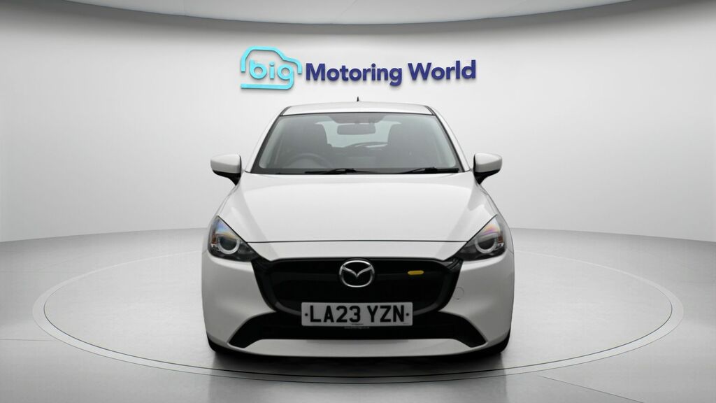 Mazda 2 Centre-line White #2
