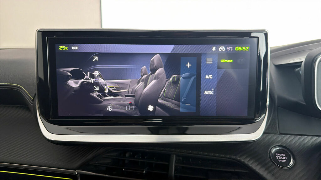 Peugeot 2008 1.2 Puretech 130 Allure Black #10