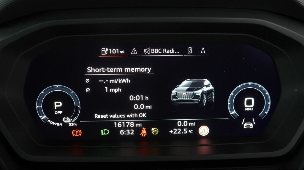 Audi Q4 E Tron 45 Sport Suv Quattro 82Kwh 286 White #10