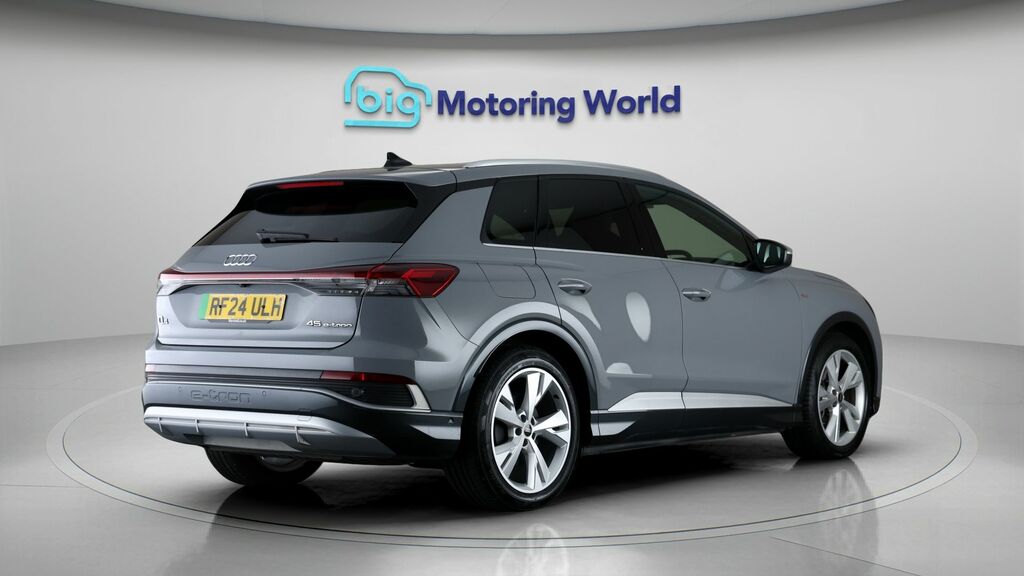 Audi Q4 E Tron 45 Sport Suv Quattro 82Kwh 286 White #7