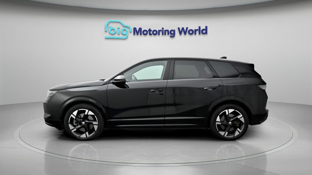 Vauxhall Grandland Ultimate Black #4