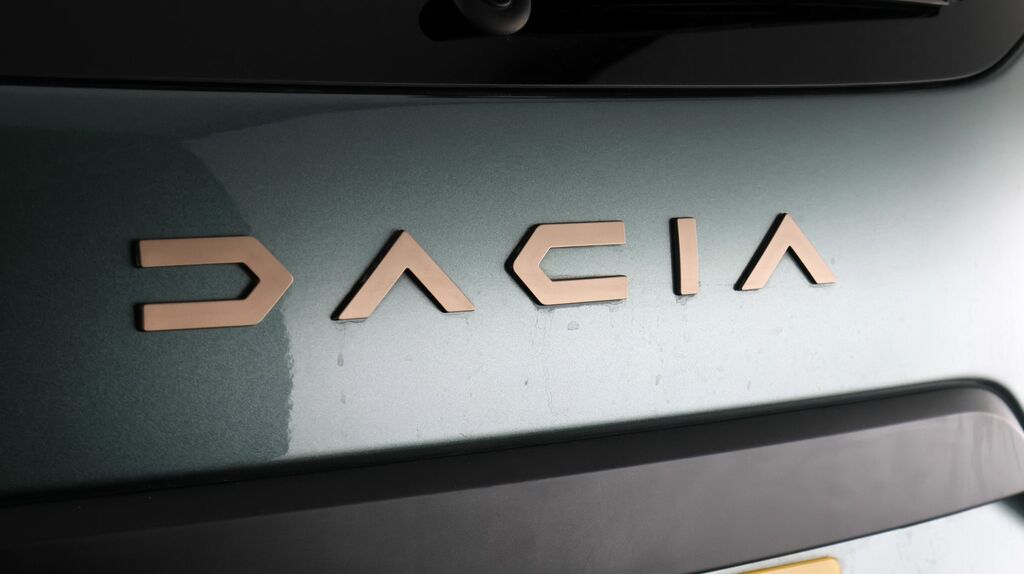 Dacia Duster 1.0 Tce 100 Bi-fuel Journey Estate Grey #19