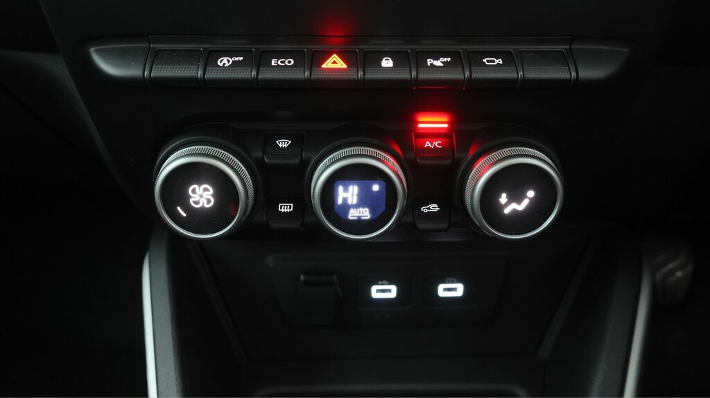 Dacia Duster 1.0 Tce 100 Bi-fuel Journey Estate Grey #11