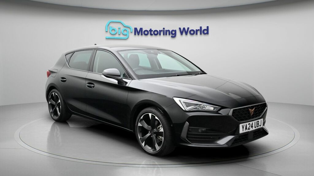 Cupra Leon V1 Black