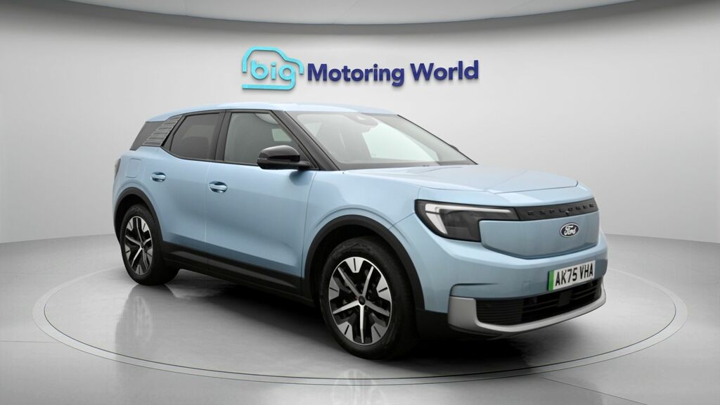 Ford Explorer Select Blue