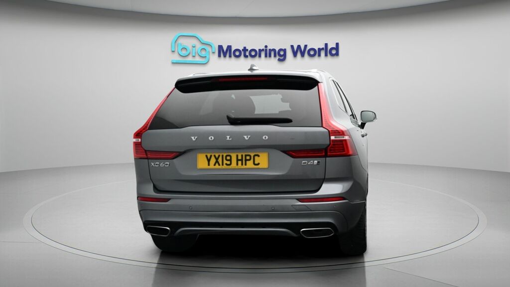 Volvo XC60 R-design Grey #6