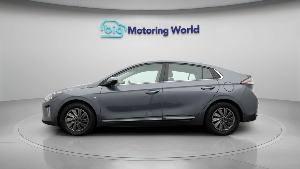 Hyundai Ioniq Premium Grey #4