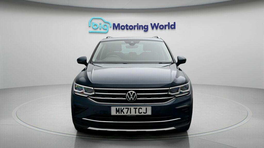 Volkswagen Tiguan Elegance Blue #2
