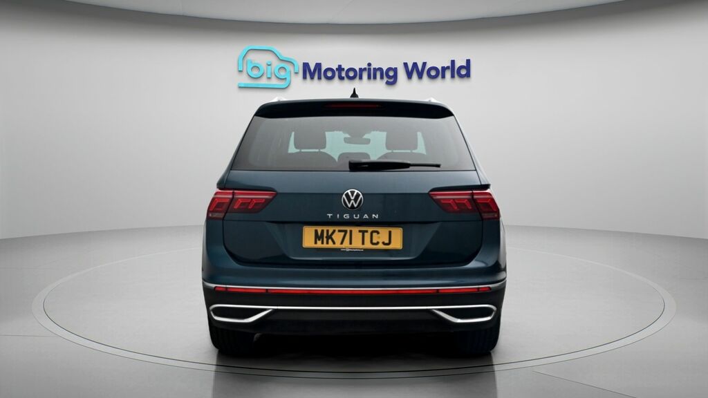 Volkswagen Tiguan Elegance Blue #6