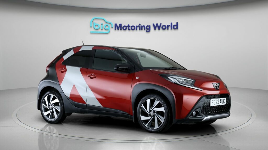 Toyota Aygo X Exclusive Red