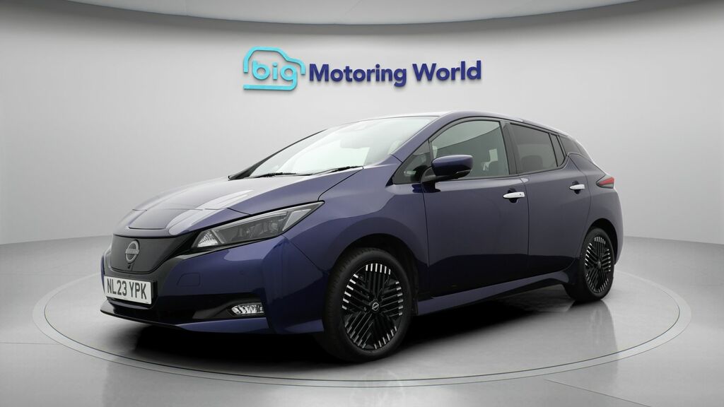 Nissan Leaf E N-connecta Blue #4