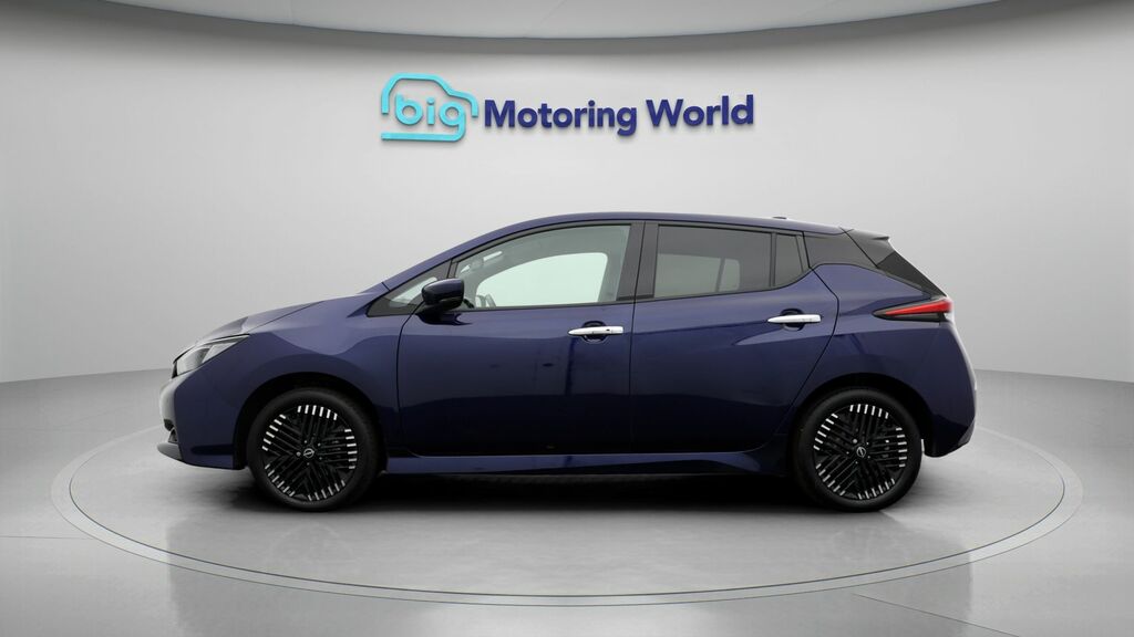 Nissan Leaf E N-connecta Blue #5