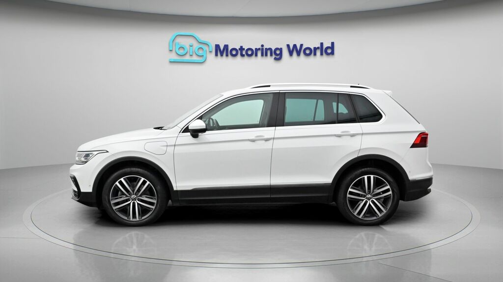 Volkswagen Tiguan Elegance White #4