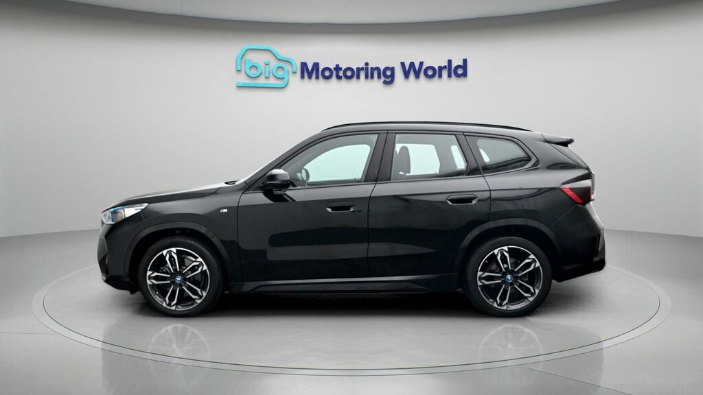BMW iX1 M Sport Black #4