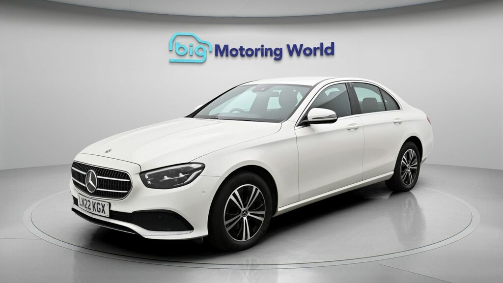 Mercedes-Benz E Class Sport White #3