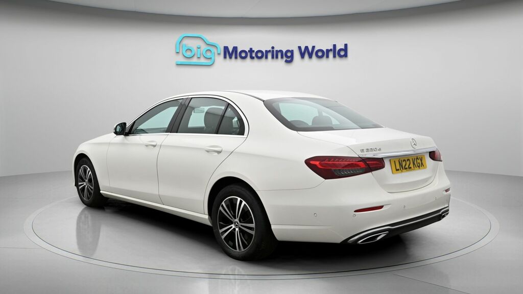 Mercedes-Benz E Class Sport White #5