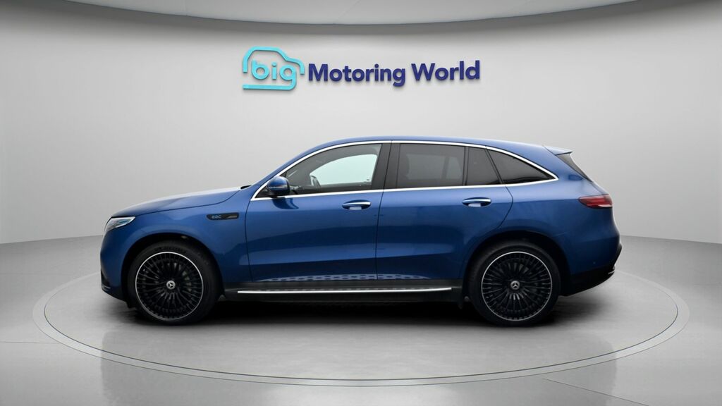 Mercedes-Benz EQC Amg Line Blue #4