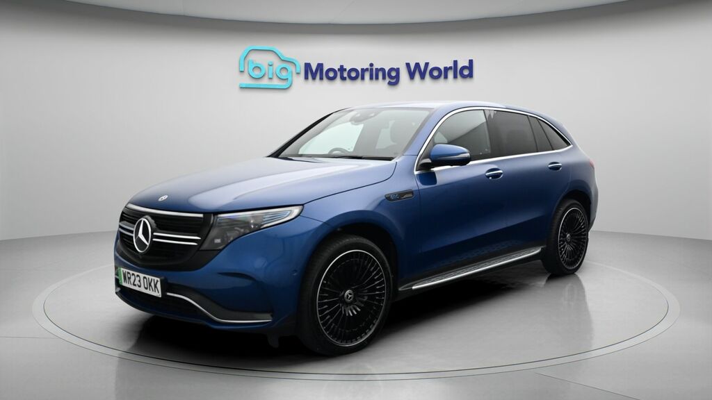 Mercedes-Benz EQC Amg Line Blue #3