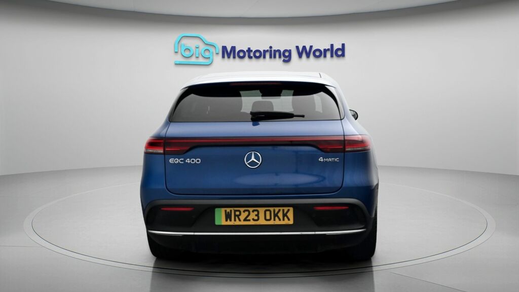 Mercedes-Benz EQC Amg Line Blue #6