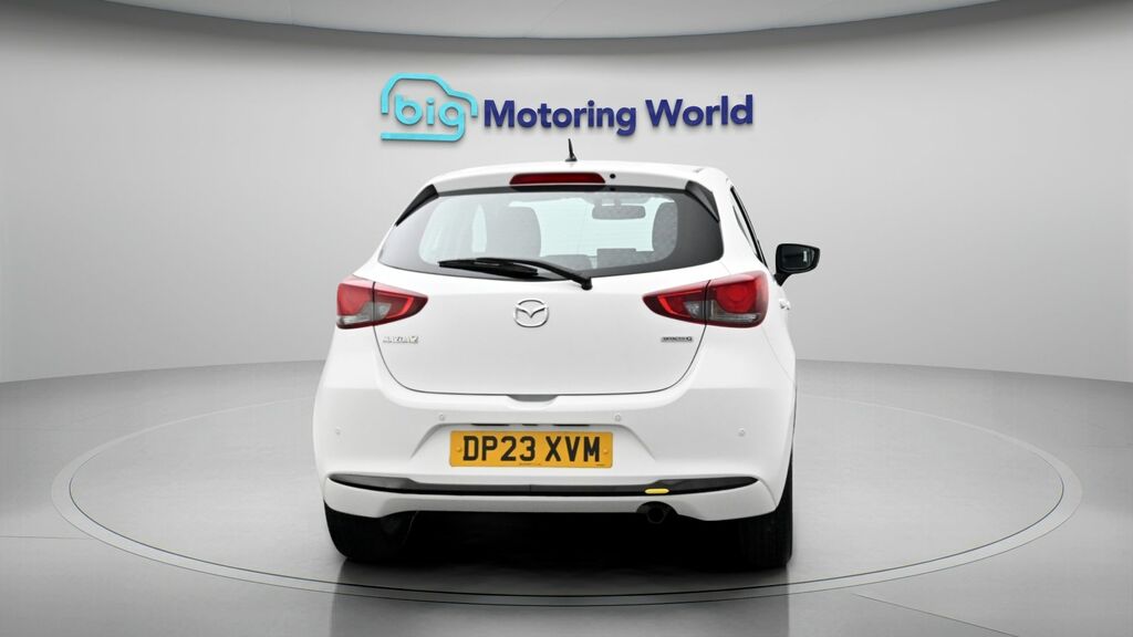 Mazda 2 Centre-line White #6