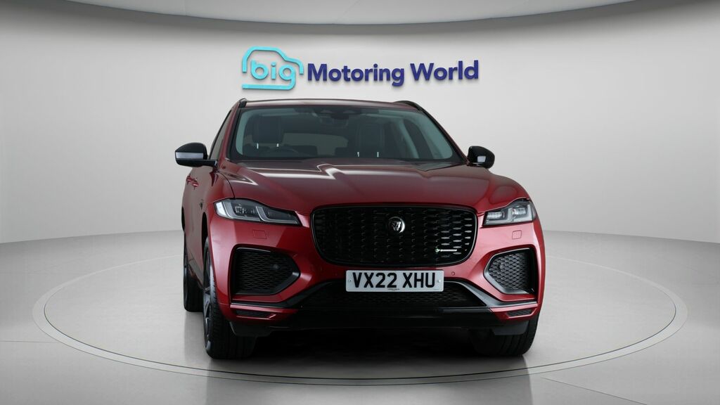 Jaguar F-Pace R-dynamic Black Red #2