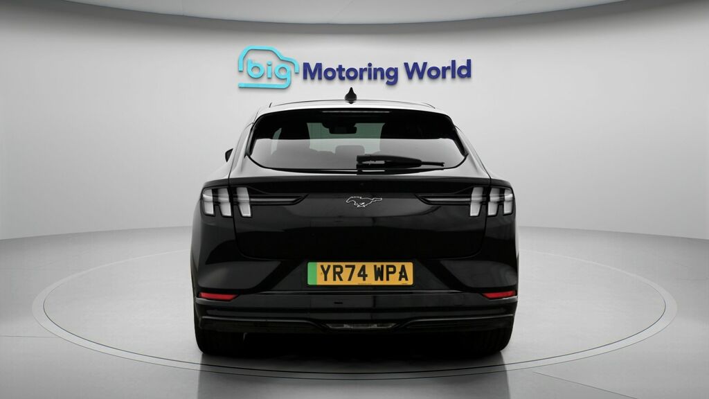 Ford Mustang Mach-E Premium Black #6
