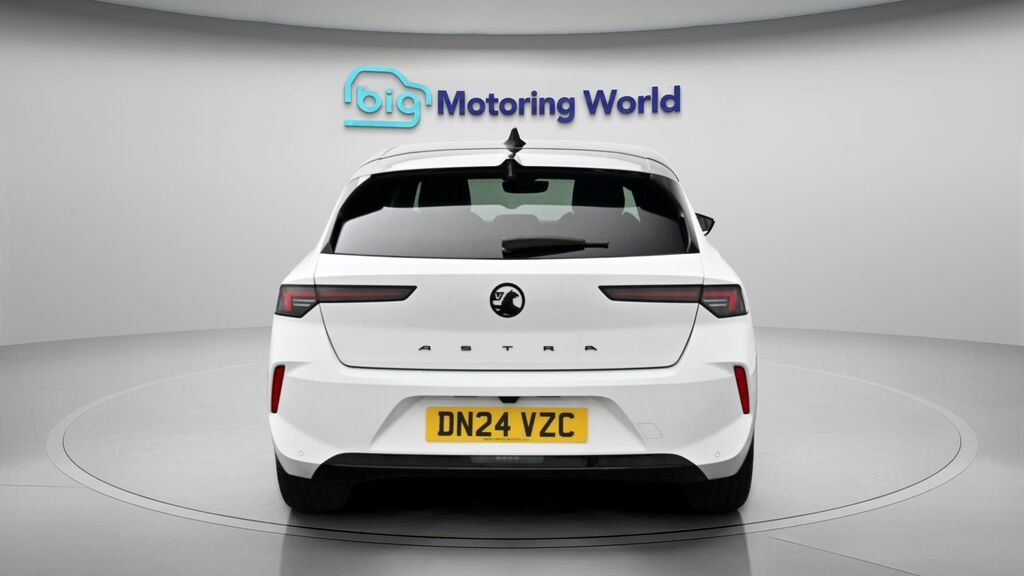Vauxhall Astra Gs DN24VZC White #6