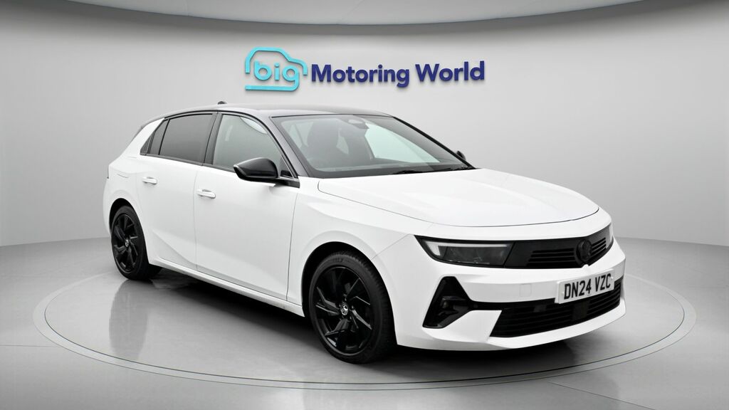 Vauxhall Astra Gs White