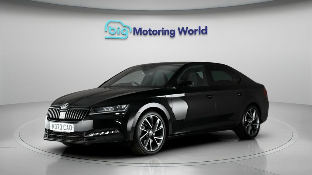 Skoda Superb Sportline Plus Black #3