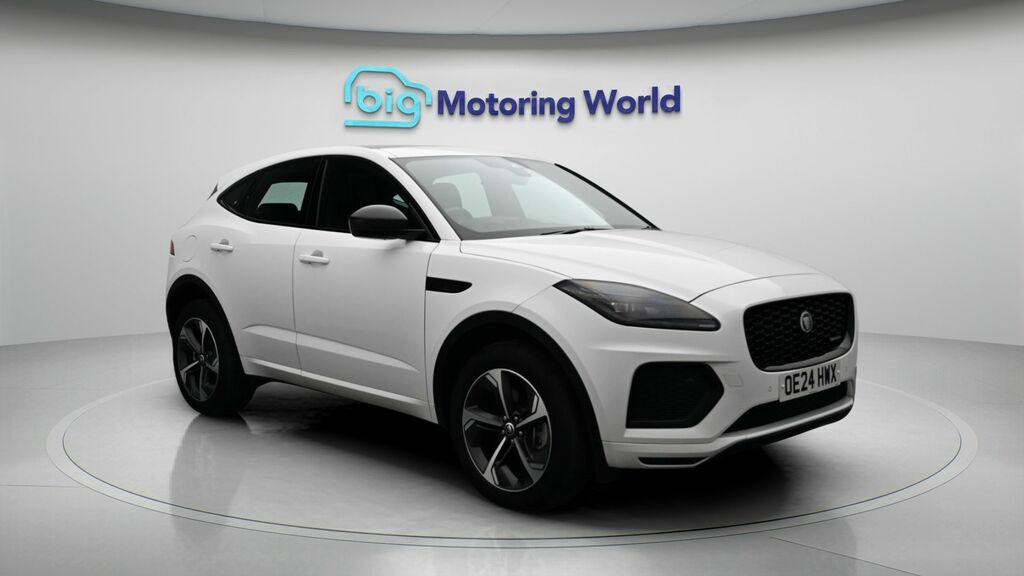 Jaguar E-Pace R-dynamic Se Black White