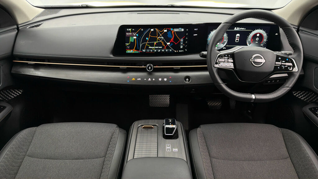 Nissan Ariya 2025 25 63Kwh  #12