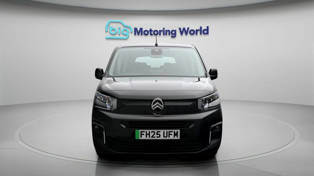 Citroen e-Berlingo Plus XL Black #2