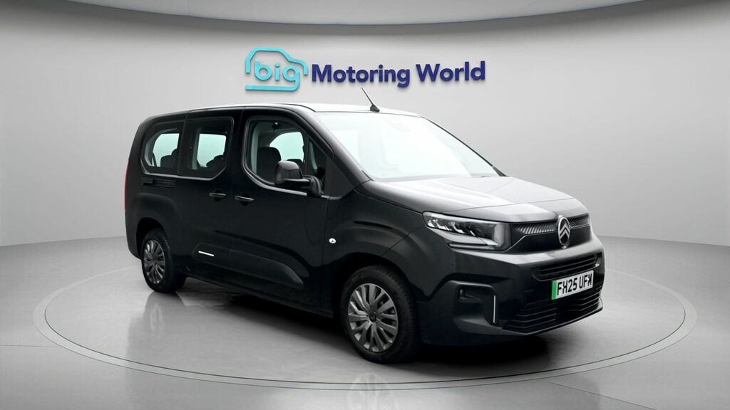 Citroen e-Berlingo Plus XL Black