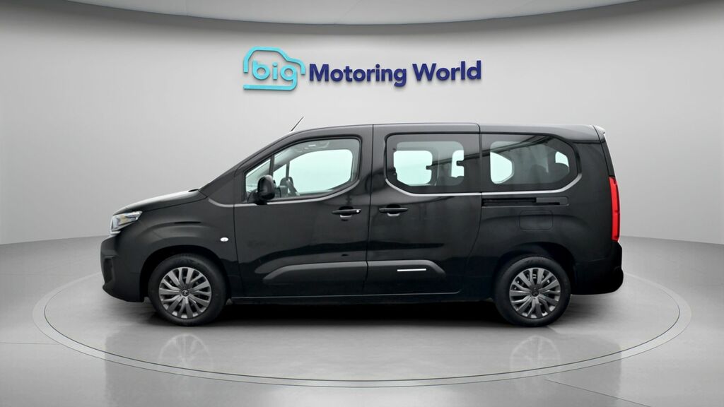 Citroen e-Berlingo Plus XL Black #4