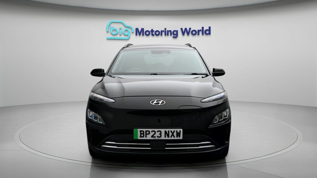 Hyundai Kona Premium Black #2